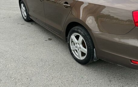 Volkswagen Jetta VI, 2013 год, 1 200 000 рублей, 10 фотография