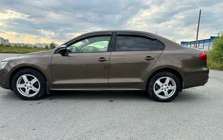 Volkswagen Jetta VI, 2013 год, 1 200 000 рублей, 6 фотография
