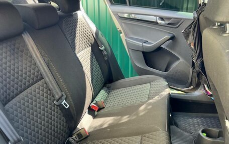 Skoda Rapid I, 2018 год, 1 340 000 рублей, 12 фотография