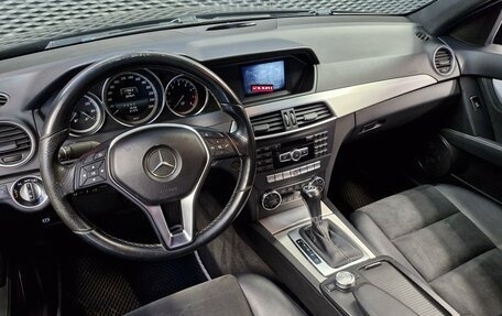 Mercedes-Benz C-Класс, 2013 год, 1 399 000 рублей, 32 фотография