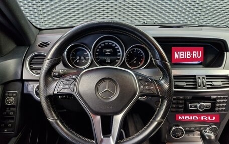 Mercedes-Benz C-Класс, 2013 год, 1 399 000 рублей, 31 фотография