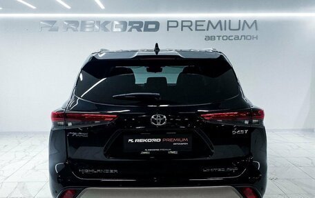 Toyota Highlander, 2025 год, 5 300 000 рублей, 27 фотография