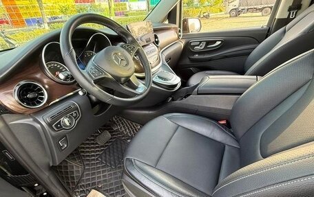 Mercedes-Benz V-Класс, 2021 год, 4 570 000 рублей, 4 фотография
