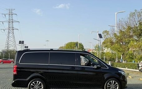 Mercedes-Benz V-Класс, 2021 год, 4 570 000 рублей, 14 фотография
