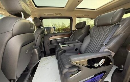 Mercedes-Benz V-Класс, 2021 год, 4 570 000 рублей, 11 фотография