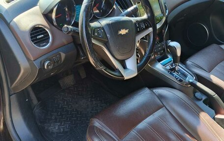 Chevrolet Cruze II, 2014 год, 770 000 рублей, 6 фотография