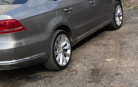 Volkswagen Passat B7, 2012 год, 730 000 рублей, 3 фотография
