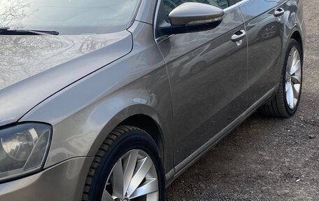 Volkswagen Passat B7, 2012 год, 730 000 рублей, 4 фотография