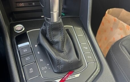 Volkswagen Tiguan II, 2017 год, 2 800 000 рублей, 16 фотография