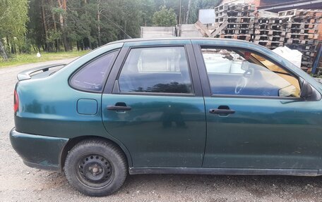 SEAT Cordoba II, 1998 год, 130 000 рублей, 5 фотография