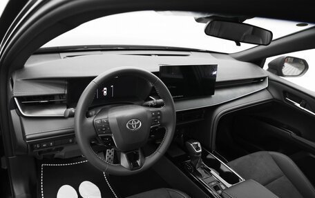 Toyota Camry, 2024 год, 4 600 000 рублей, 13 фотография