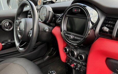 MINI Hatch, 2019 год, 2 550 000 рублей, 5 фотография