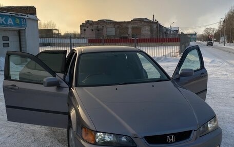 Honda Accord VII рестайлинг, 2000 год, 745 000 рублей, 2 фотография