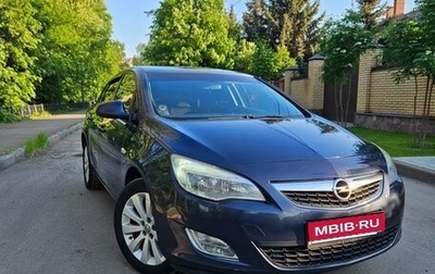 Opel Astra J, 2011 год, 549 000 рублей, 1 фотография