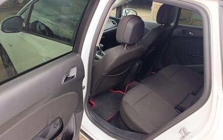 Opel Astra J, 2012 год, 750 000 рублей, 11 фотография