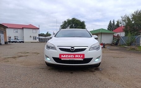 Opel Astra J, 2012 год, 750 000 рублей, 5 фотография