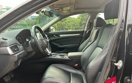 Honda Accord IX рестайлинг, 2021 год, 1 650 000 рублей, 5 фотография