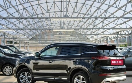 Geely Atlas, 2023 год, 1 850 000 рублей, 6 фотография