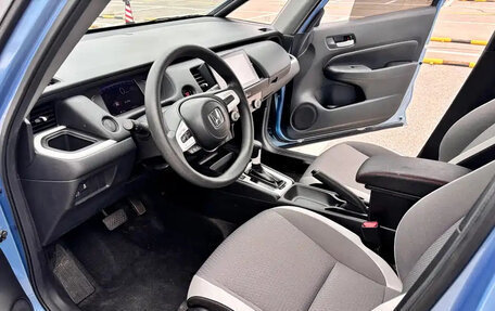 Honda Fit, 2021 год, 1 230 000 рублей, 6 фотография