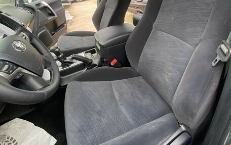 Toyota Land Cruiser Prado 150 рестайлинг 2, 2022 год, 6 790 000 рублей, 4 фотография