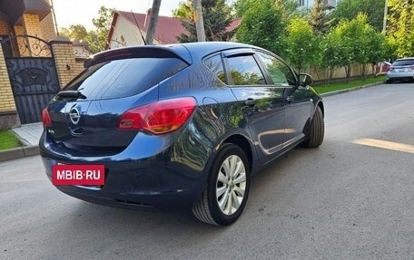 Opel Astra J, 2011 год, 549 000 рублей, 4 фотография