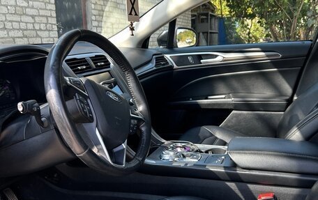 Ford Fusion (North America) II, 2019 год, 1 300 000 рублей, 8 фотография