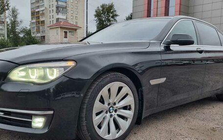 BMW 7 серия, 2014 год, 1 777 000 рублей, 3 фотография