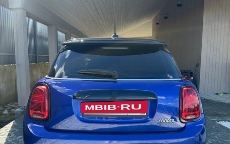 MINI Hatch, 2019 год, 1 985 000 рублей, 3 фотография