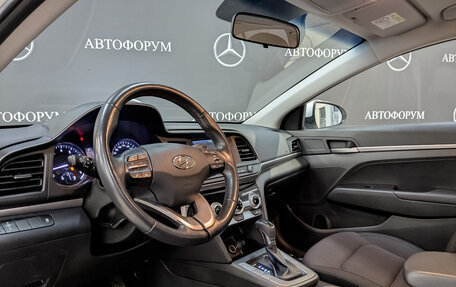 Hyundai Elantra VI рестайлинг, 2019 год, 1 615 000 рублей, 15 фотография