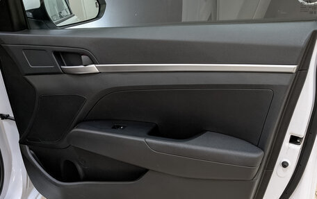 Hyundai Elantra VI рестайлинг, 2019 год, 1 615 000 рублей, 24 фотография