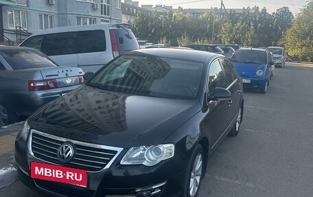 Volkswagen Passat B6, 2007 год, 850 000 рублей, 1 фотография
