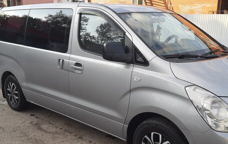 Hyundai Grand Starex Grand Starex I рестайлинг 2, 2011 год, 1 720 000 рублей, 6 фотография