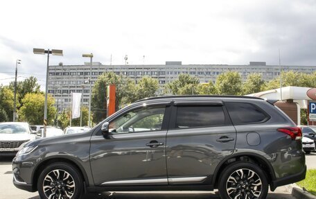 Mitsubishi Outlander III рестайлинг 3, 2022 год, 2 788 000 рублей, 8 фотография
