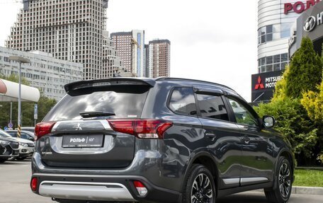 Mitsubishi Outlander III рестайлинг 3, 2022 год, 2 788 000 рублей, 5 фотография