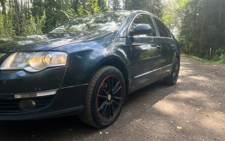 Volkswagen Passat B6, 2007 год, 700 000 рублей, 2 фотография