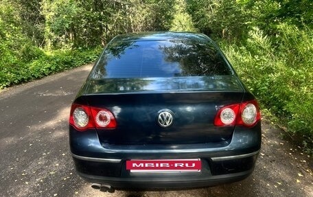 Volkswagen Passat B6, 2007 год, 700 000 рублей, 4 фотография