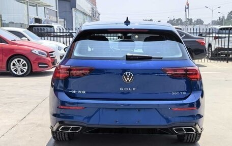 Volkswagen Golf VIII, 2022 год, 1 950 000 рублей, 3 фотография