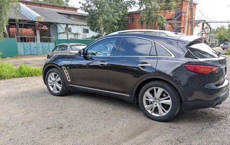 Infiniti QX70, 2014 год, 2 320 000 рублей, 8 фотография