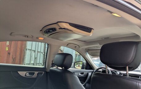 Infiniti QX70, 2014 год, 2 320 000 рублей, 14 фотография