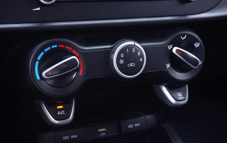 KIA Rio IV, 2021 год, 1 699 000 рублей, 15 фотография
