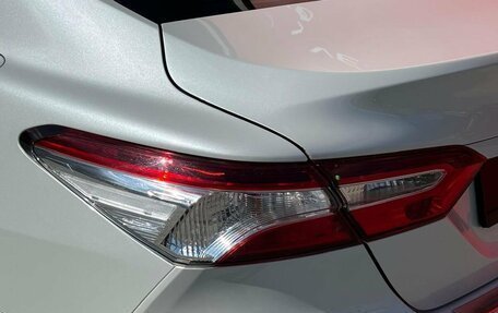 Toyota Camry, 2019 год, 2 490 000 рублей, 10 фотография