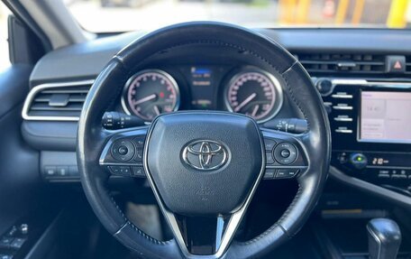 Toyota Camry, 2019 год, 2 490 000 рублей, 16 фотография