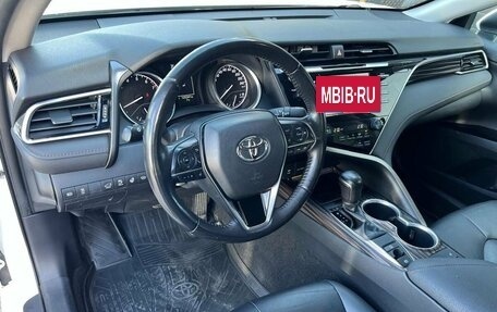 Toyota Camry, 2019 год, 2 490 000 рублей, 27 фотография