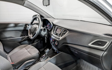Hyundai Solaris II рестайлинг, 2021 год, 1 600 000 рублей, 10 фотография
