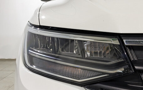 Volkswagen Tiguan II, 2021 год, 2 670 000 рублей, 10 фотография