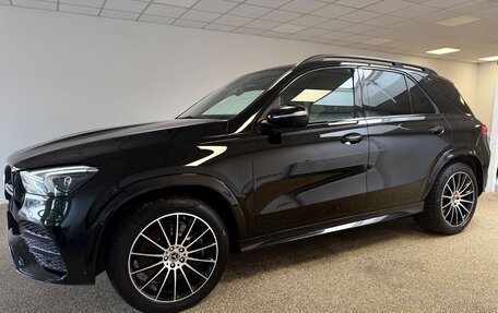 Mercedes-Benz GLE, 2022 год, 6 600 000 рублей, 4 фотография