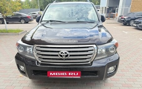 Toyota Land Cruiser 200, 2013 год, 3 600 000 рублей, 3 фотография