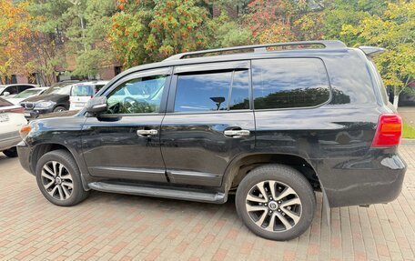 Toyota Land Cruiser 200, 2013 год, 3 600 000 рублей, 6 фотография