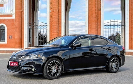 Lexus IS II рестайлинг 2, 2006 год, 1 050 000 рублей, 1 фотография