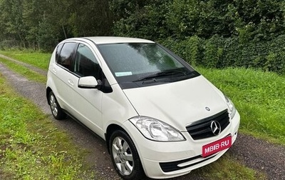 Mercedes-Benz A-Класс, 2012 год, 1 020 000 рублей, 1 фотография